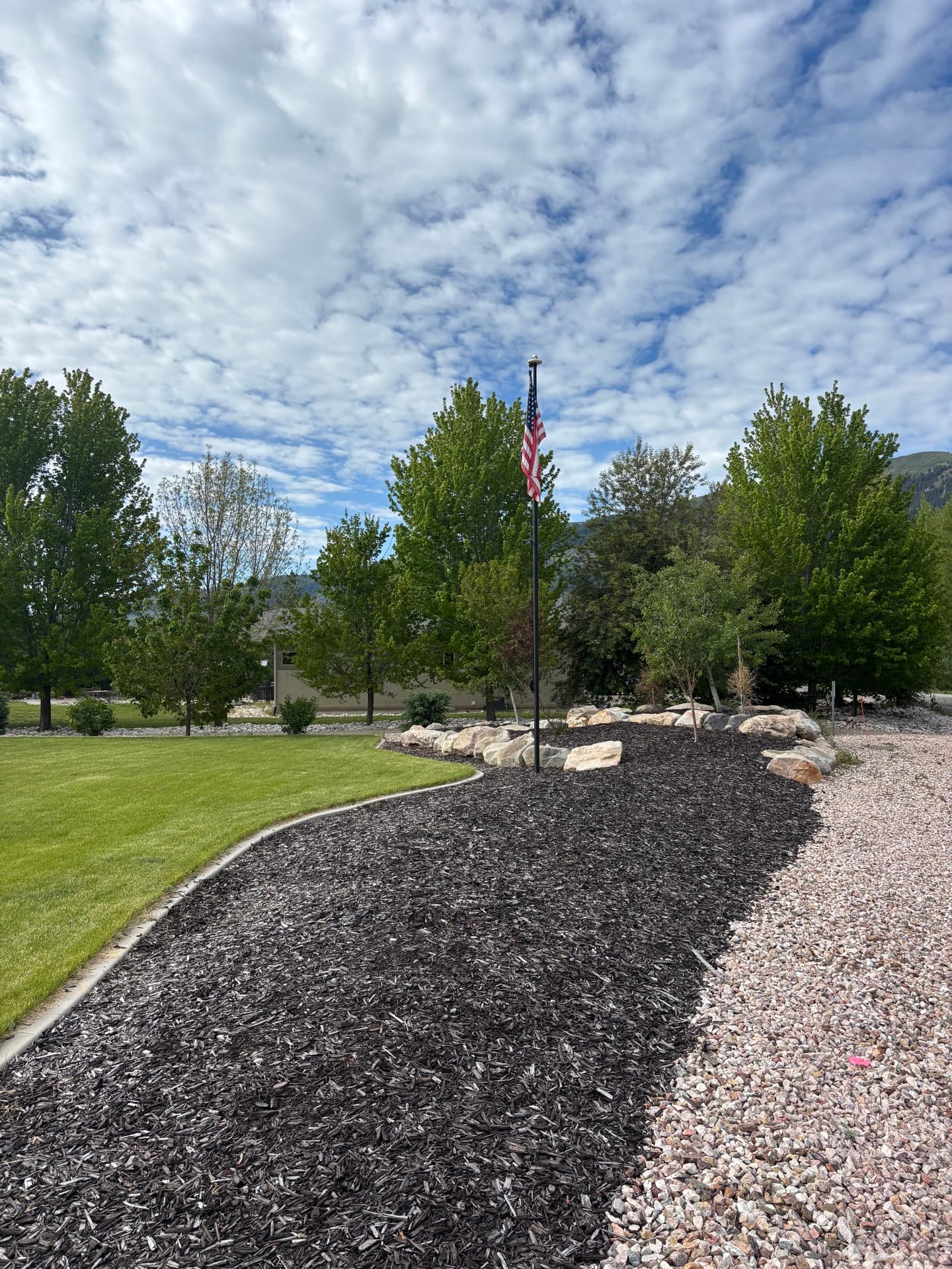 Mountain View Mulch at work